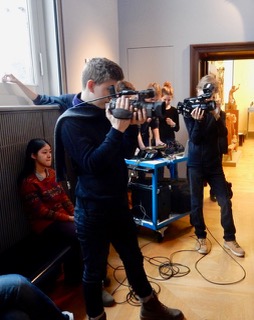 SchülerInnen beim Filmdreh